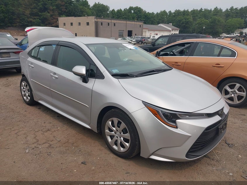 Photo of the 2024 TOYOTA COROLLA LE