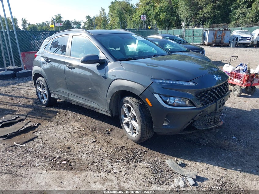 Photo of the 2023 HYUNDAI KONA SEL