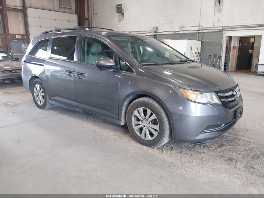 Photo of the 2016 HONDA ODYSSEY EX