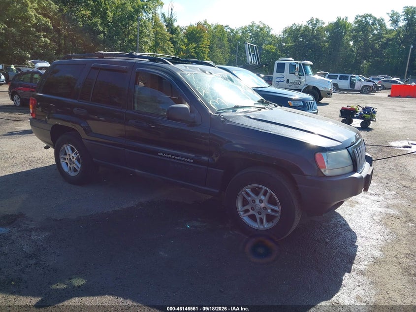 Photo of the 2004 JEEP GRAND CHEROKEE LAREDO