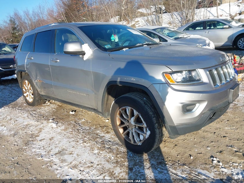 Photo of the 2014 JEEP GRAND CHEROKEE LAREDO