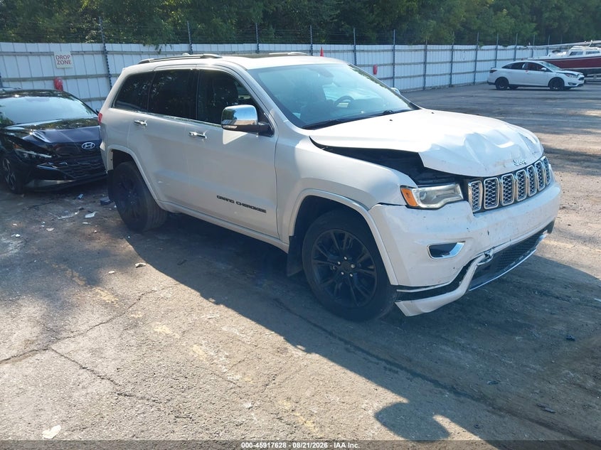 Photo of the 2019 JEEP GRAND CHEROKEE OVERLAND