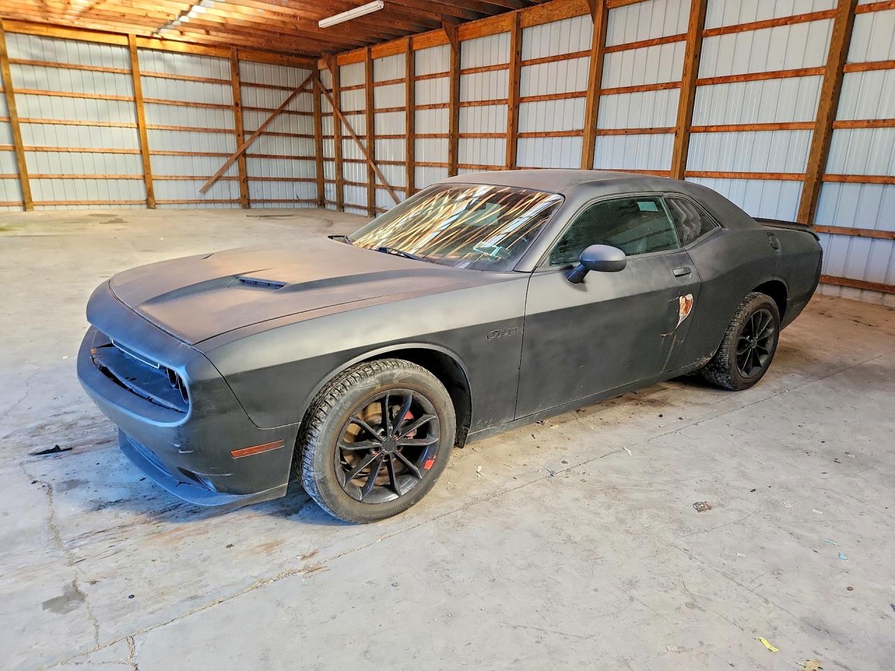 Photo of the 2015 DODGE CHALLENGER SXT