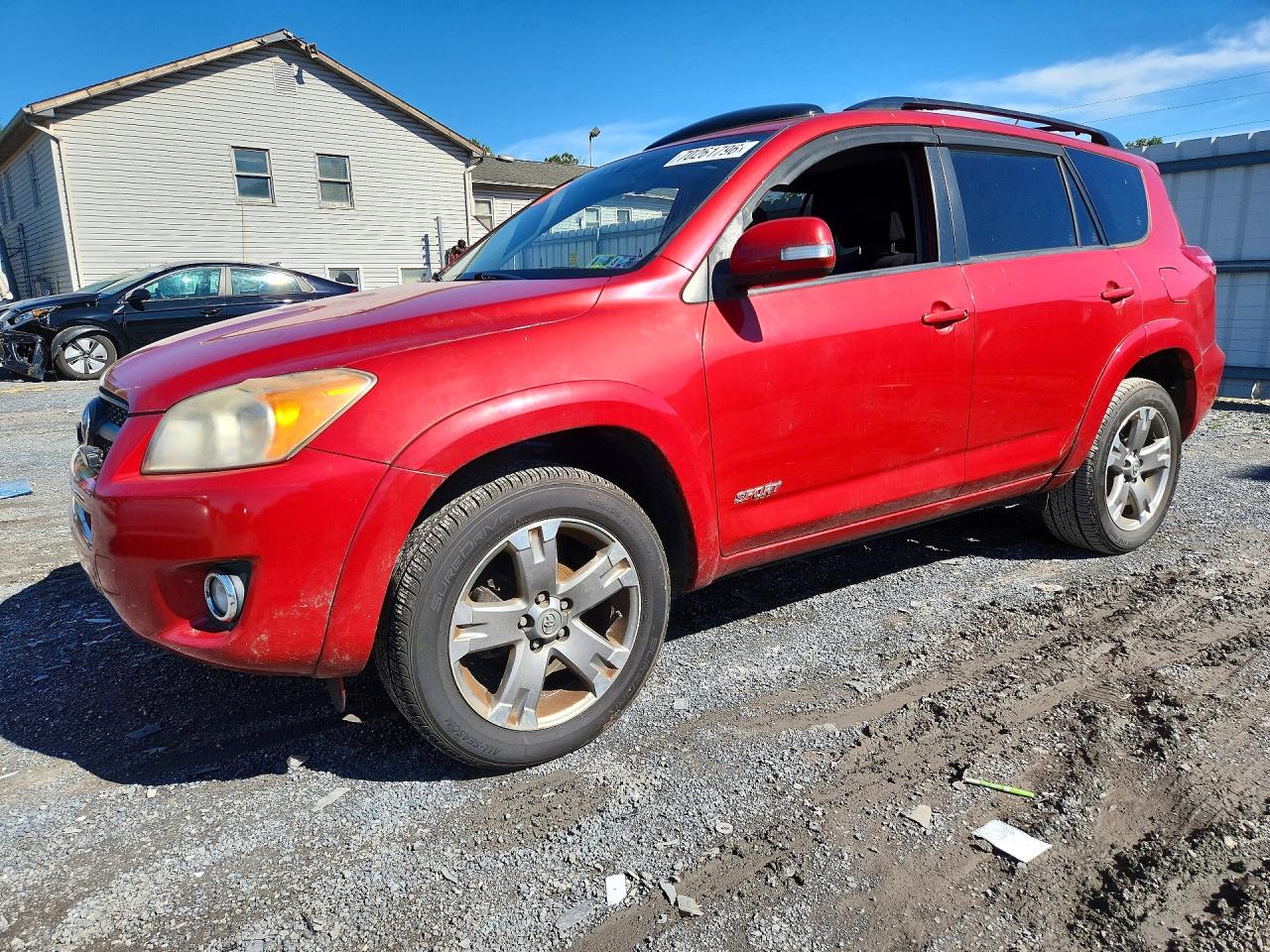 Photo of the 2011 TOYOTA RAV4 SPORT