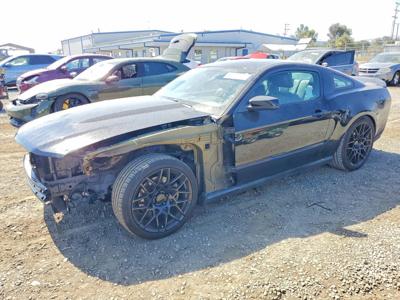 Photo of the 2011 FORD MUSTANG GT