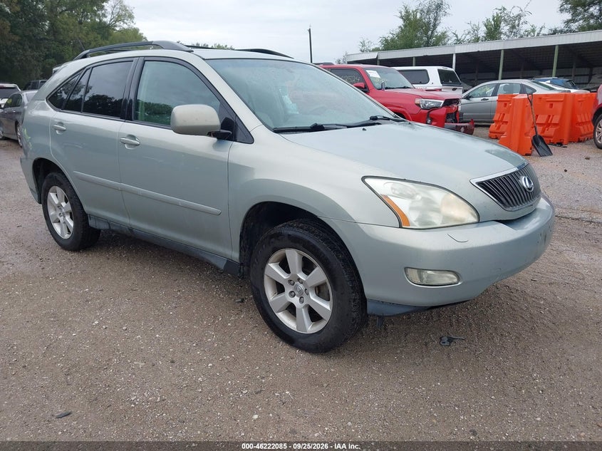 Photo of the 2005 LEXUS RX 330