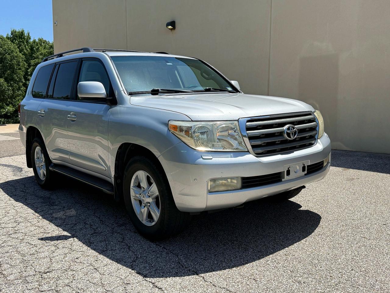 Photo of the 2009 TOYOTA LAND CRUISER BASE