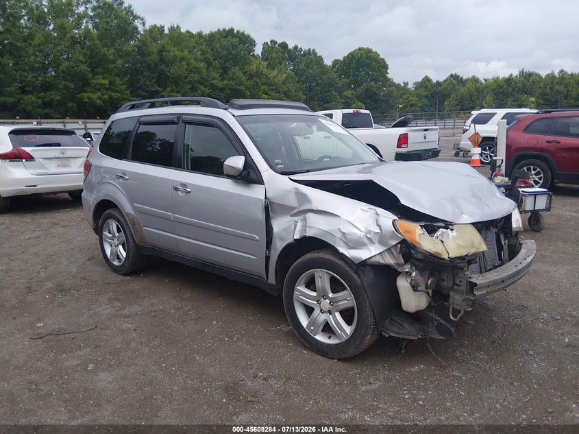 Photo of the 2010 SUBARU FORESTER 2.5X LIMITED