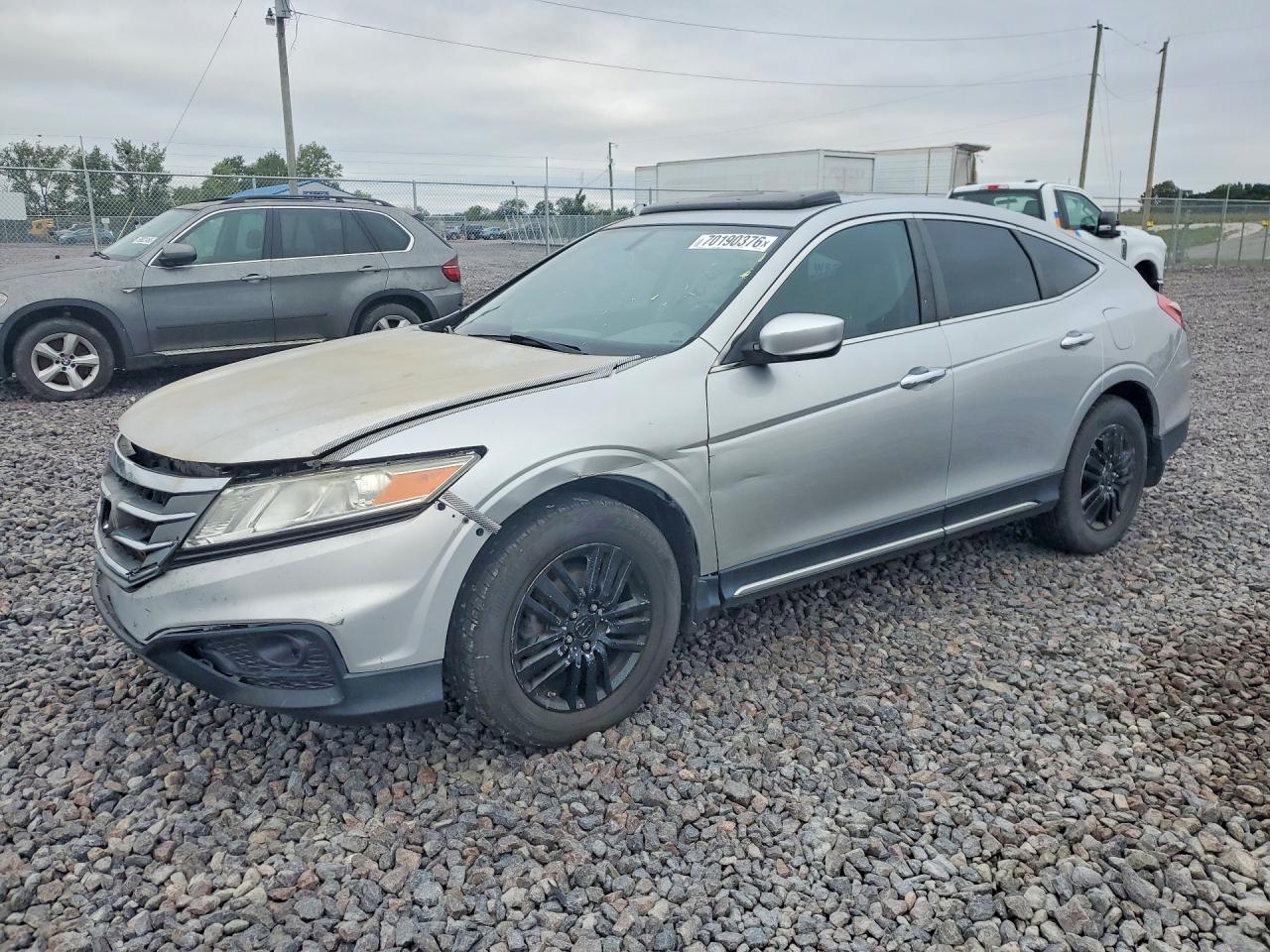 Photo of the 2013 HONDA CROSSTOUR EX
