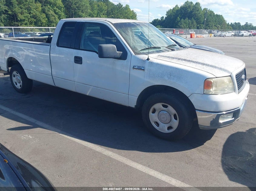 Photo of the 2004 FORD F-150 XL/XLT