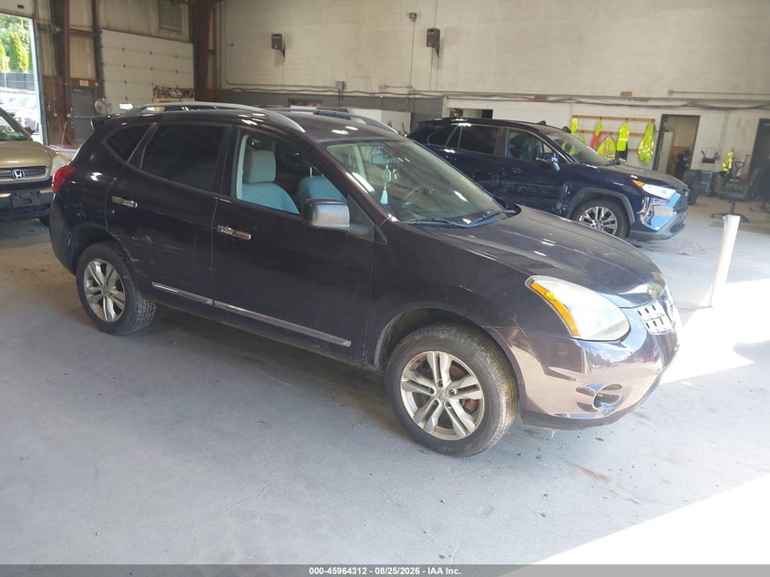 Photo of the 2015 NISSAN ROGUE SELECT S