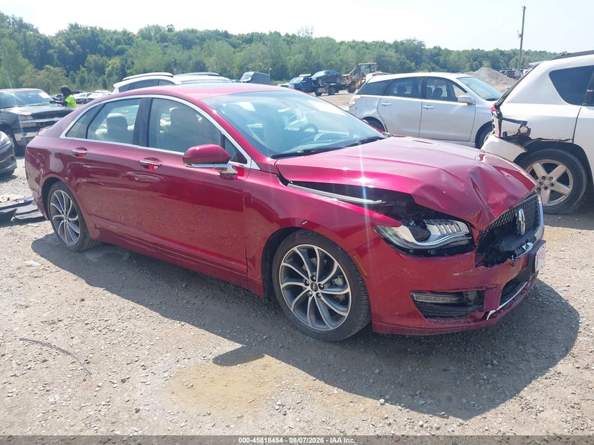 Photo of the 2018 LINCOLN MKZ RESERVE