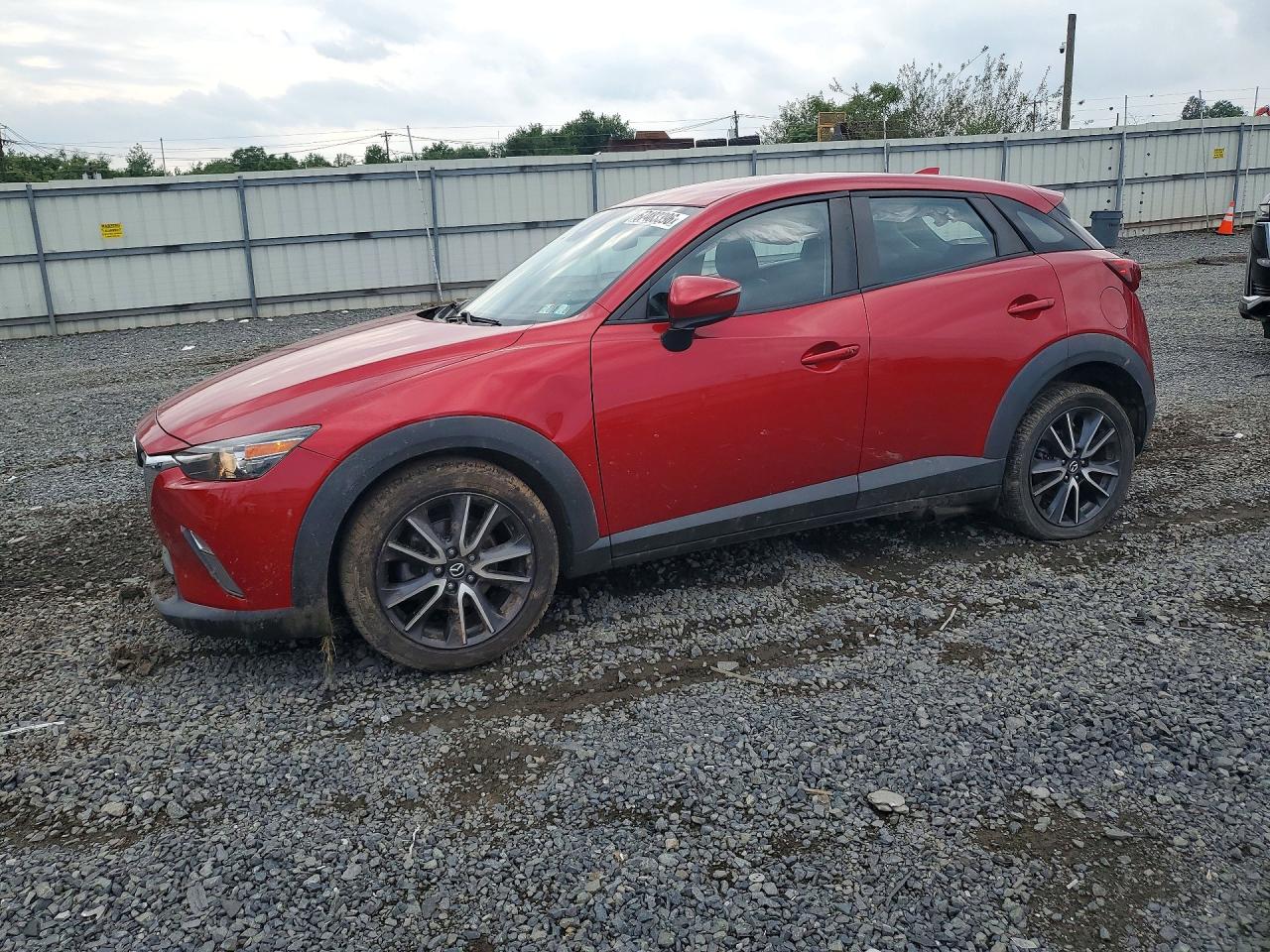 Photo of the 2018 MAZDA CX-3 TOURING