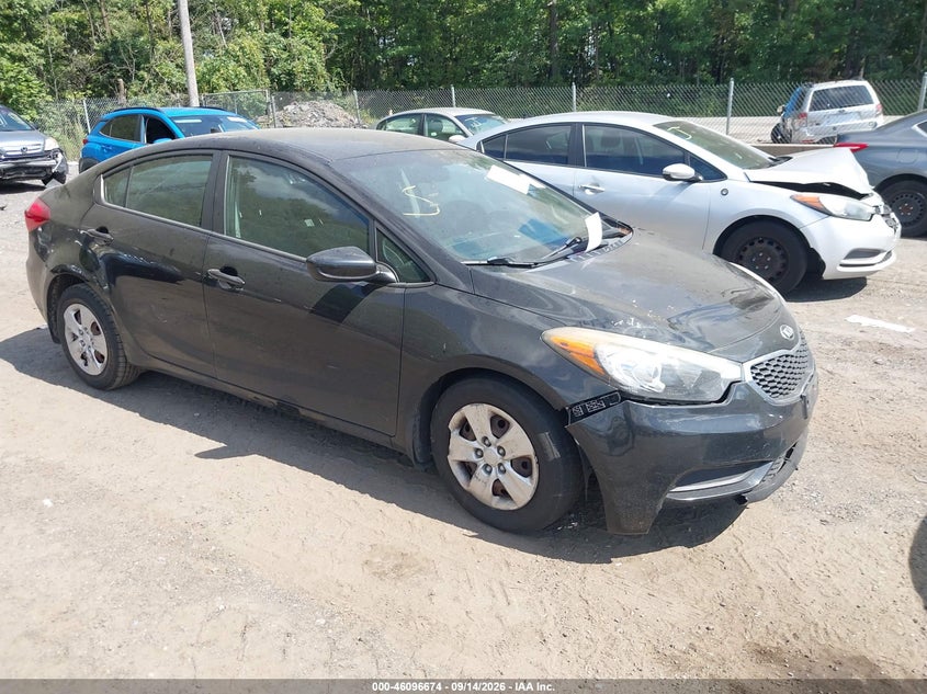 Photo of the 2016 KIA FORTE LX