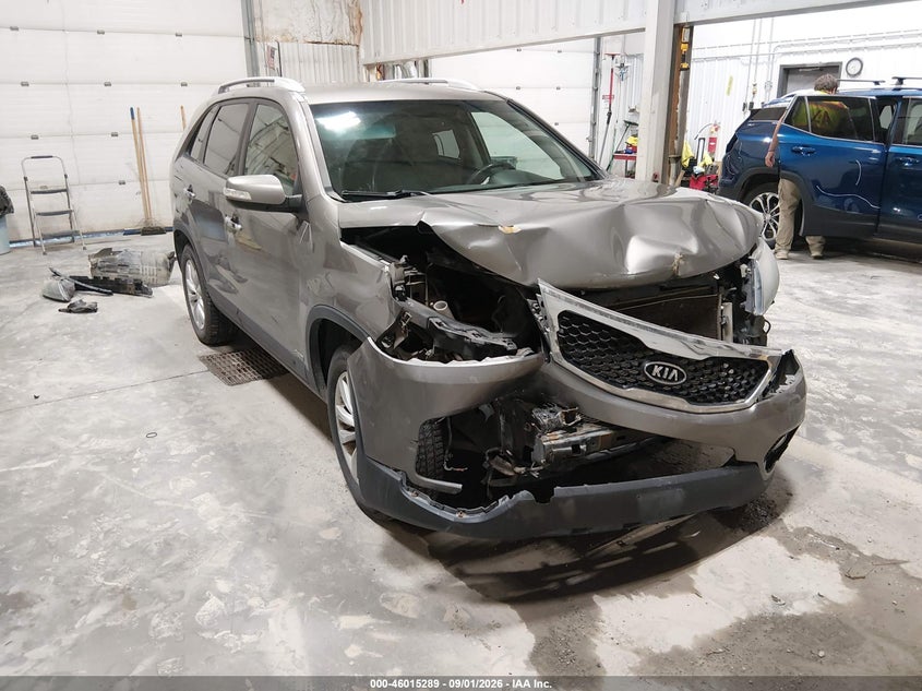 Photo of the 2011 KIA SORENTO LX V6