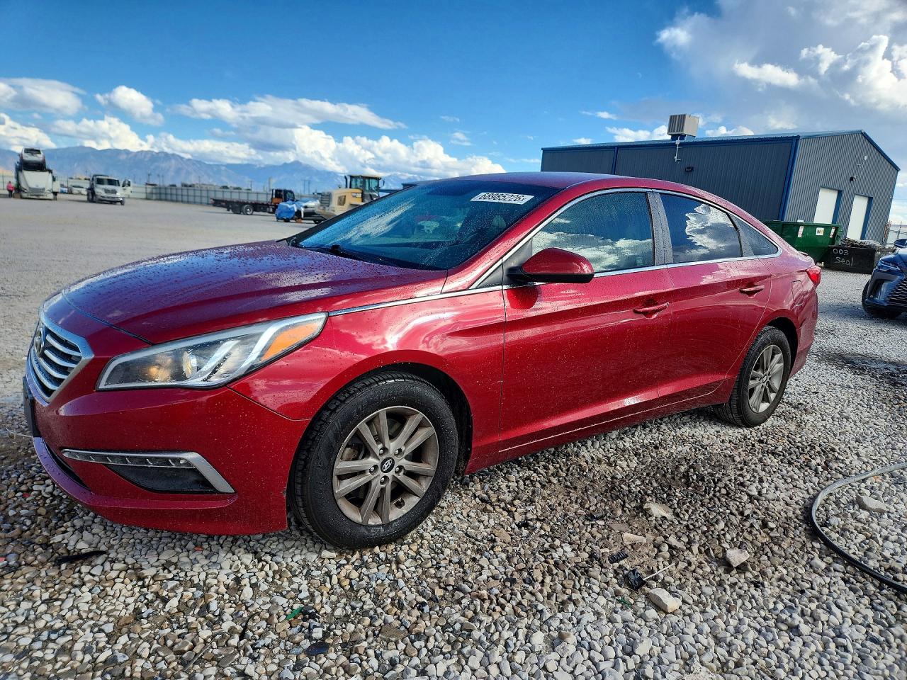 Photo of the 2015 HYUNDAI SONATA SE