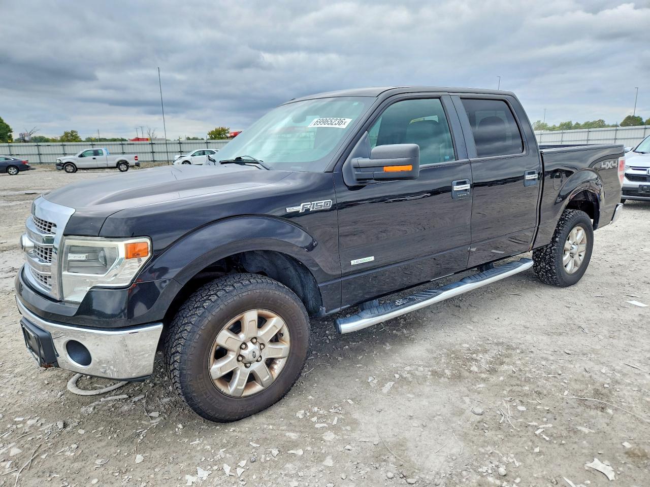 Photo of the 2014 FORD F150 SUPERCREW