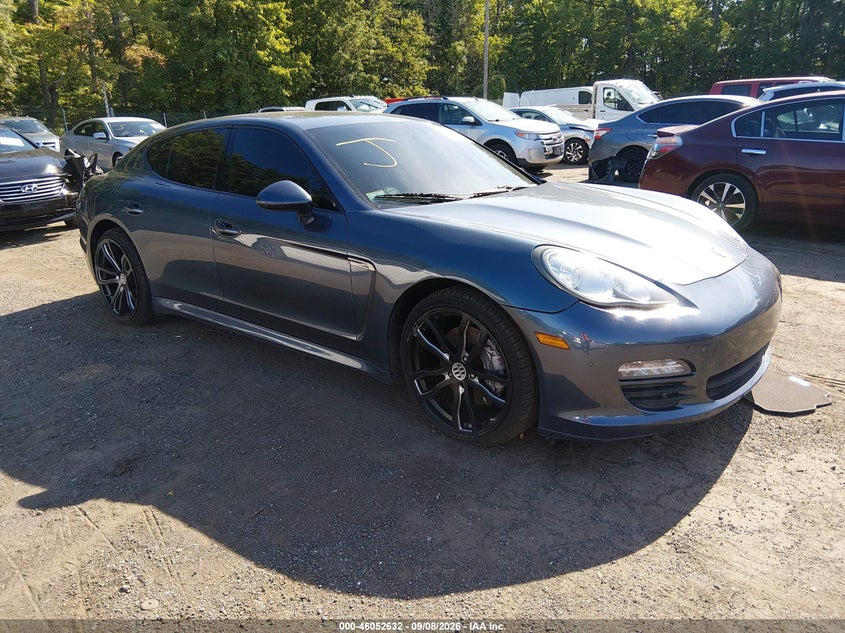 Photo of the 2011 PORSCHE PANAMERA 4