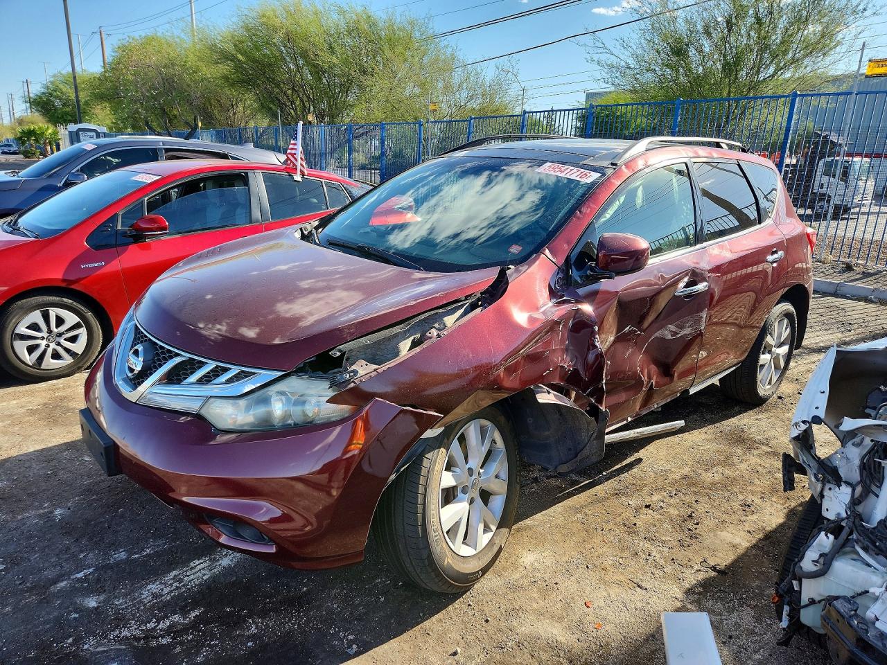 Photo of the 2011 NISSAN MURANO S
