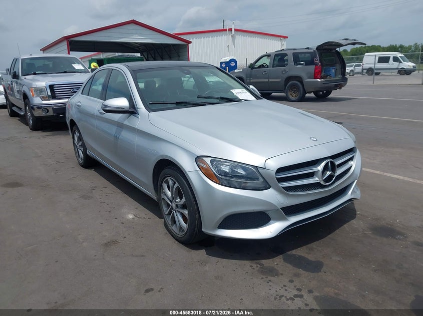 Photo of the 2017 MERCEDES-BENZ C 300 4MATIC