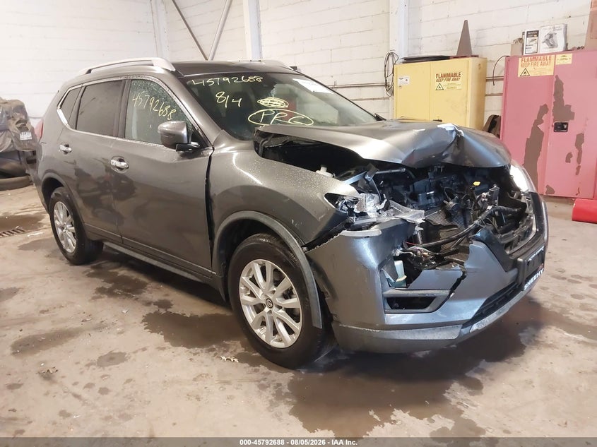 Photo of the 2019 NISSAN ROGUE SV