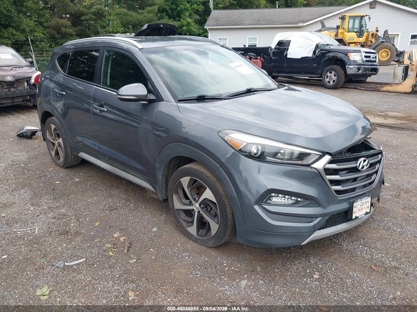 Photo of the 2017 HYUNDAI TUCSON SPORT