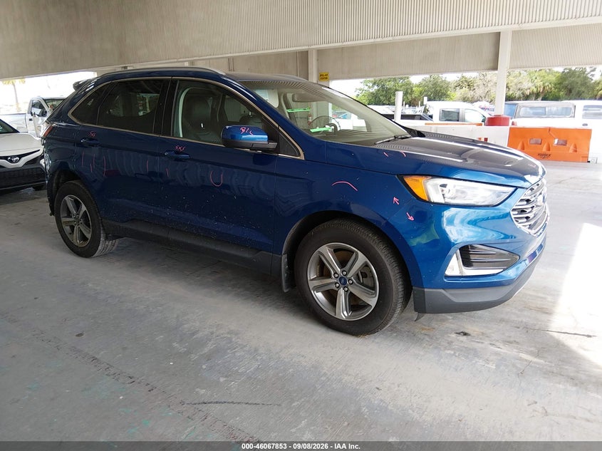 Photo of the 2021 FORD EDGE SEL