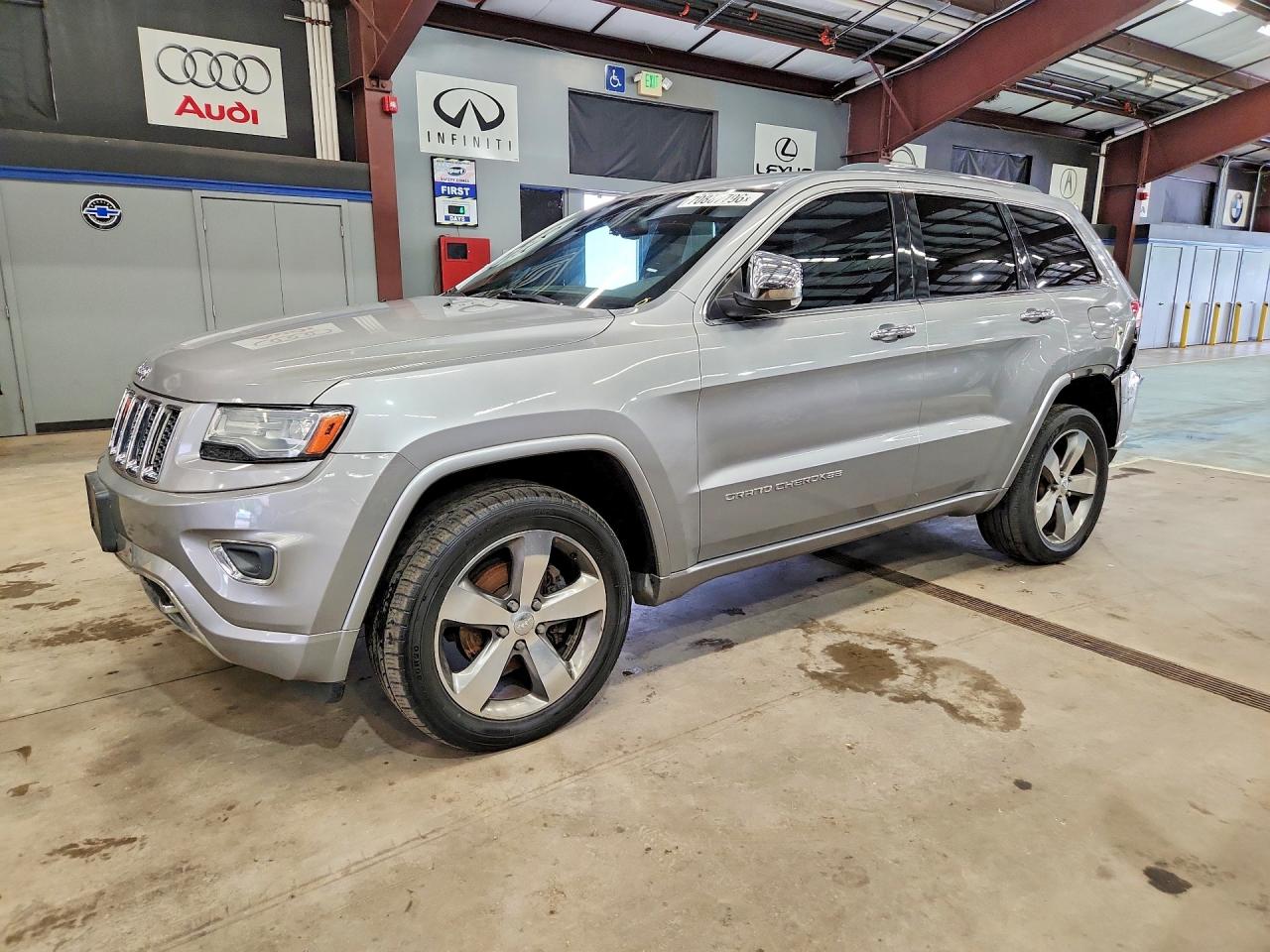 Photo of the 2014 JEEP GRAND CHEROKEE OVERLAND