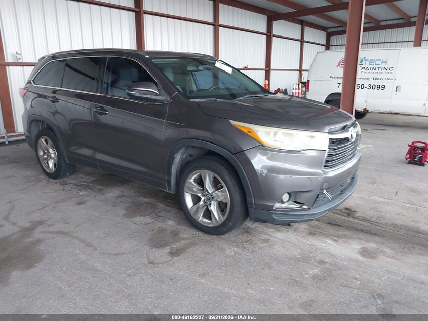 Photo of the 2016 TOYOTA HIGHLANDER LIMITED V6