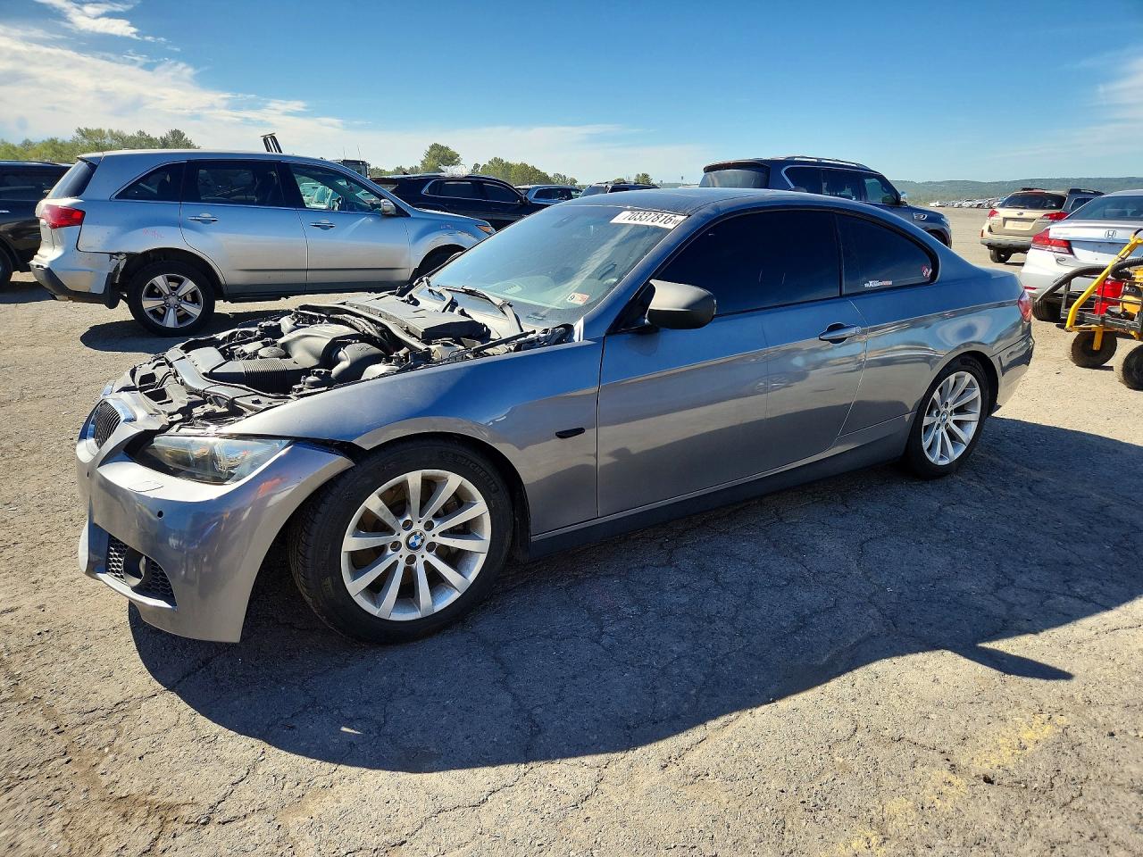 Photo of the 2010 BMW 335 XI