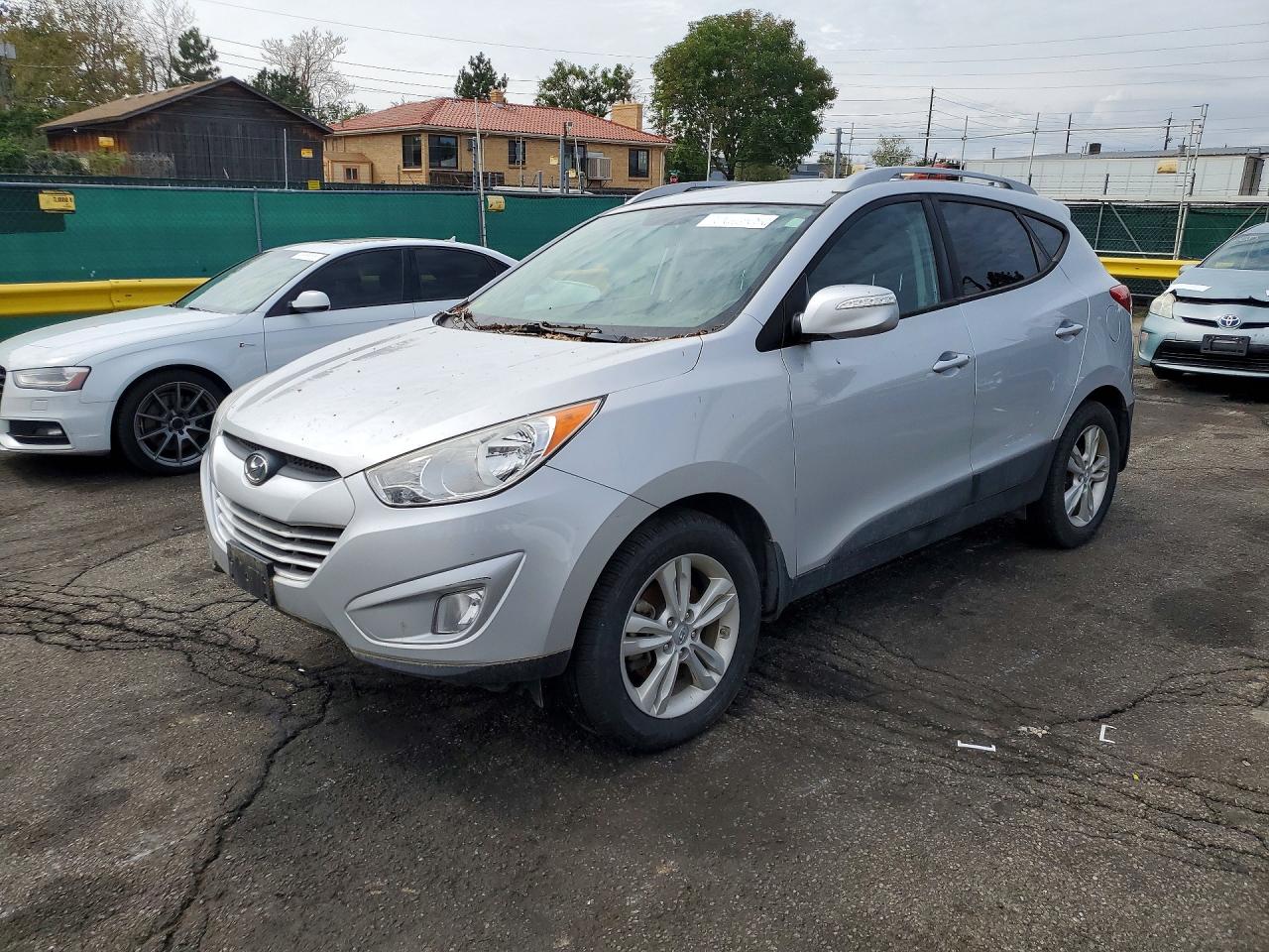 Photo of the 2013 HYUNDAI TUCSON GLS