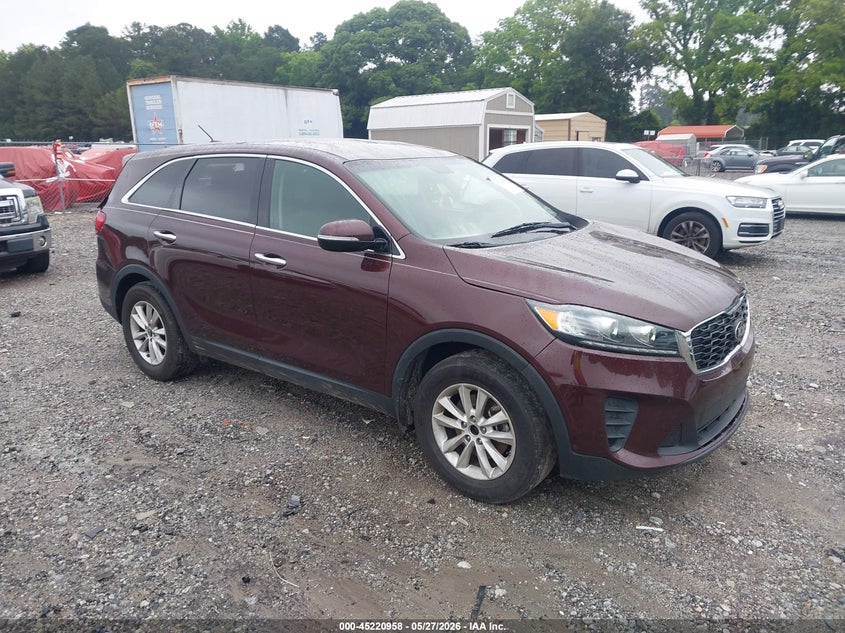 Photo of the 2019 KIA SORENTO 2.4L LX