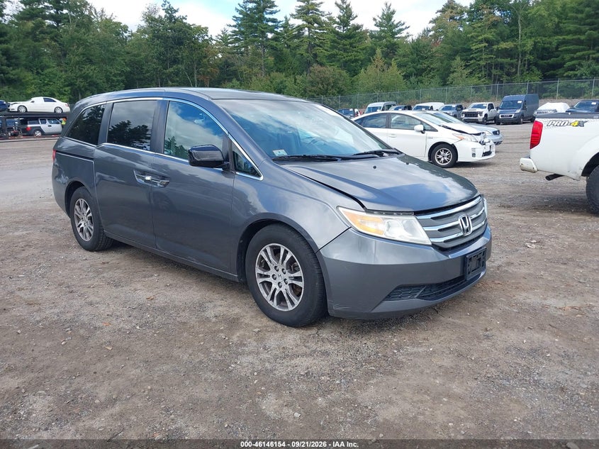 Photo of the 2012 HONDA ODYSSEY EX