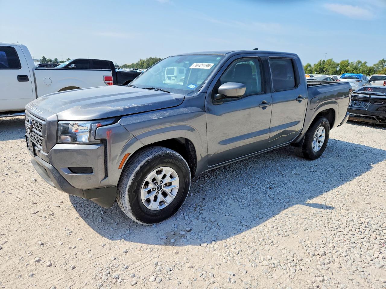 Photo of the 2024 NISSAN FRONTIER SV