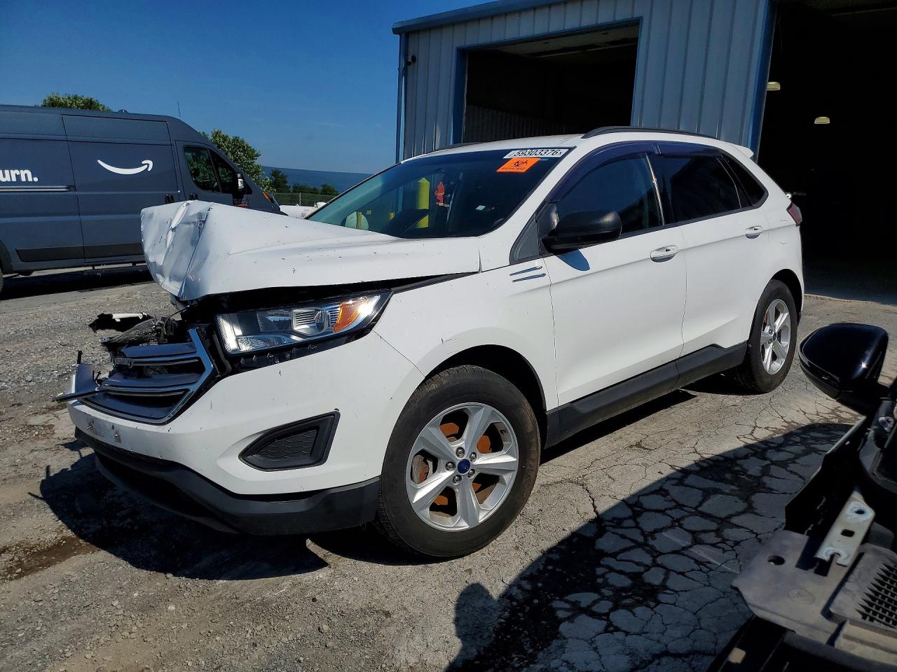 Photo of the 2018 FORD EDGE SE
