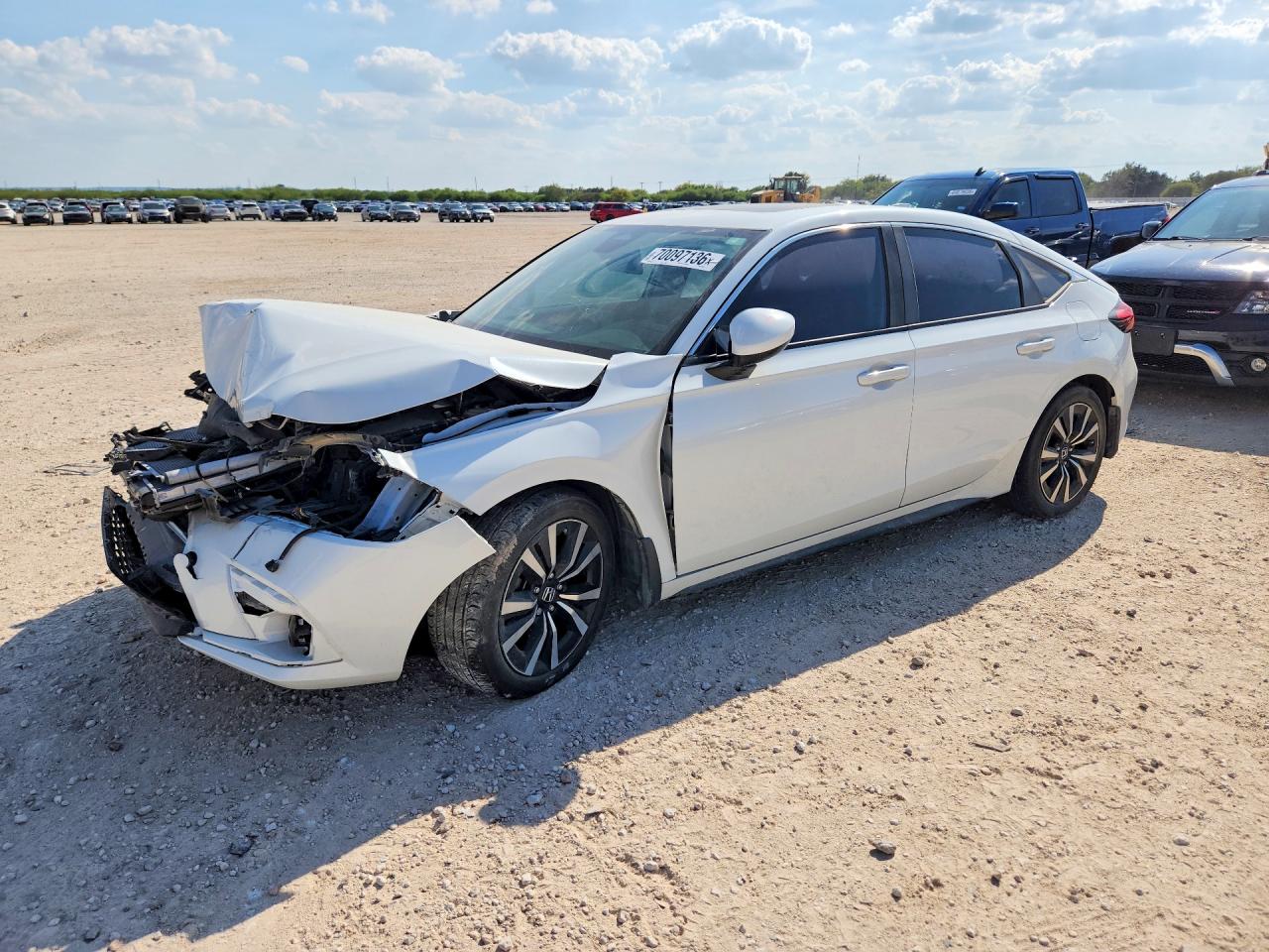 Photo of the 2024 HONDA CIVIC EXL