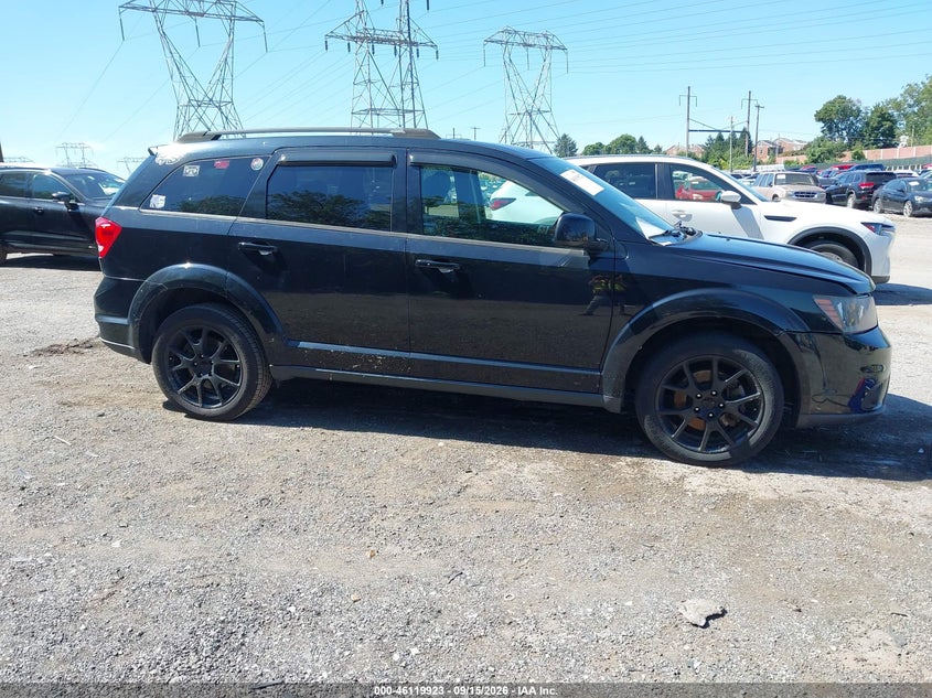 Photo of the 2015 DODGE JOURNEY SXT