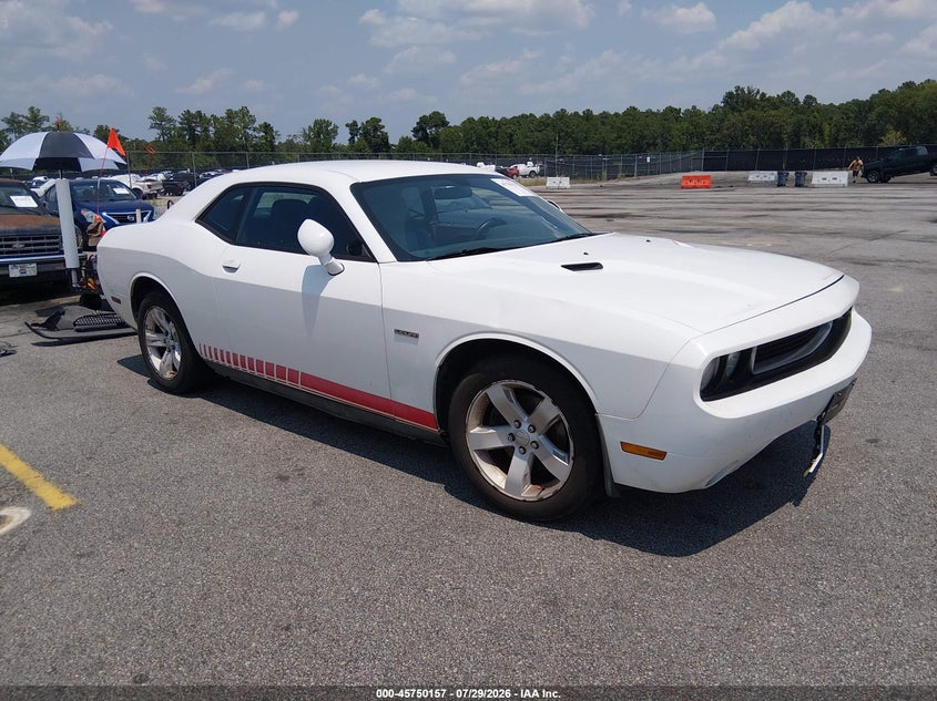 Photo of the 2013 DODGE CHALLENGER SXT