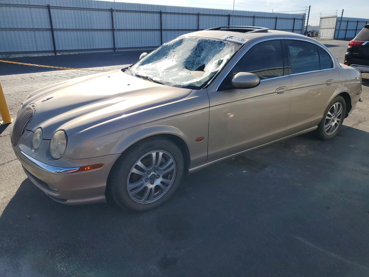 Photo of the 2003 JAGUAR S-TYPE