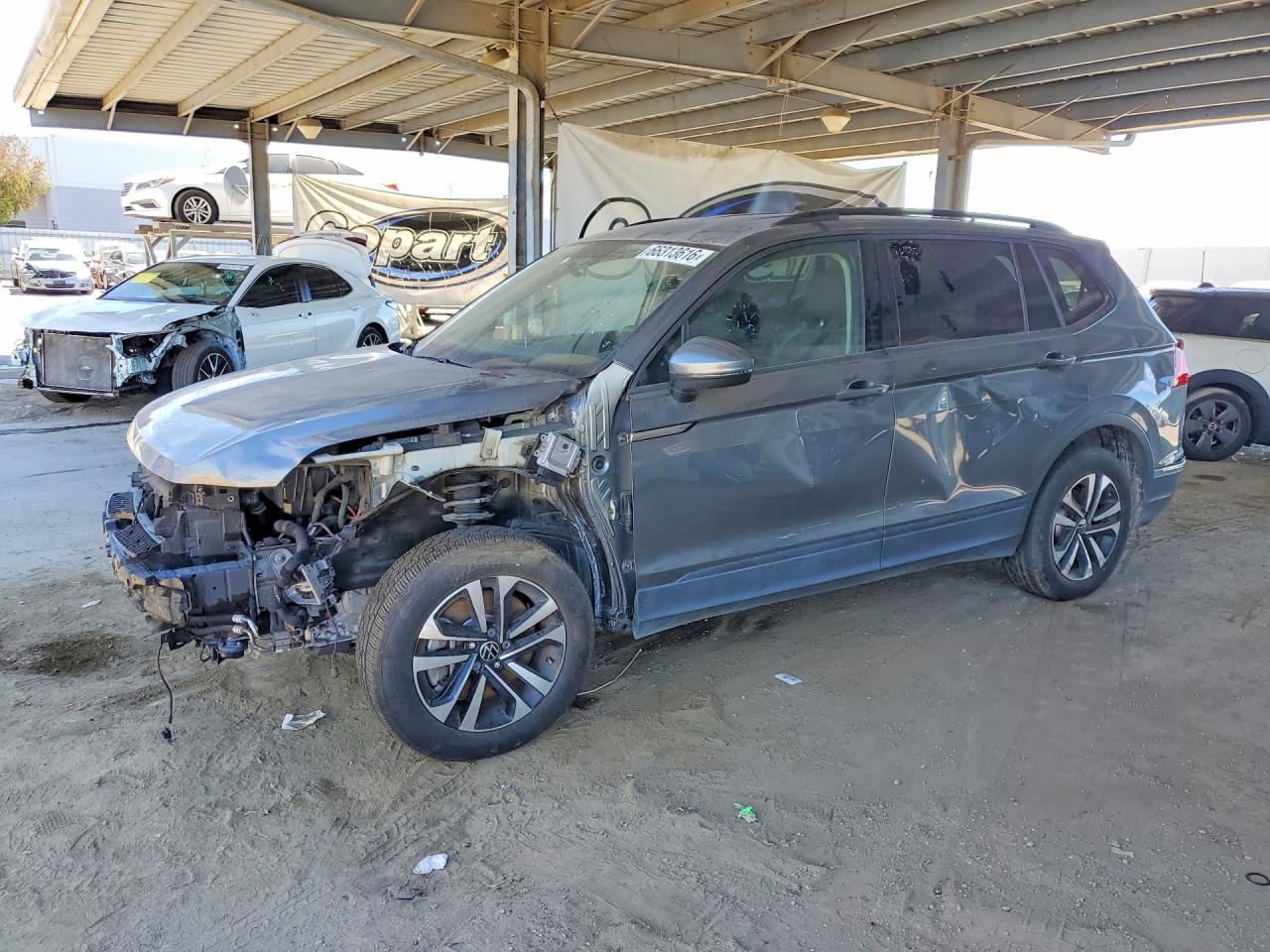 Photo of the 2022 VOLKSWAGEN TIGUAN S