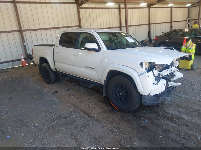 Photo of the 2022 TOYOTA TACOMA SR5 V6
