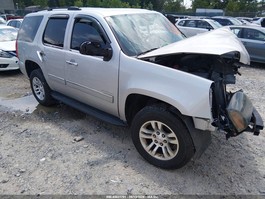 Photo of the 2011 GMC YUKON SLE