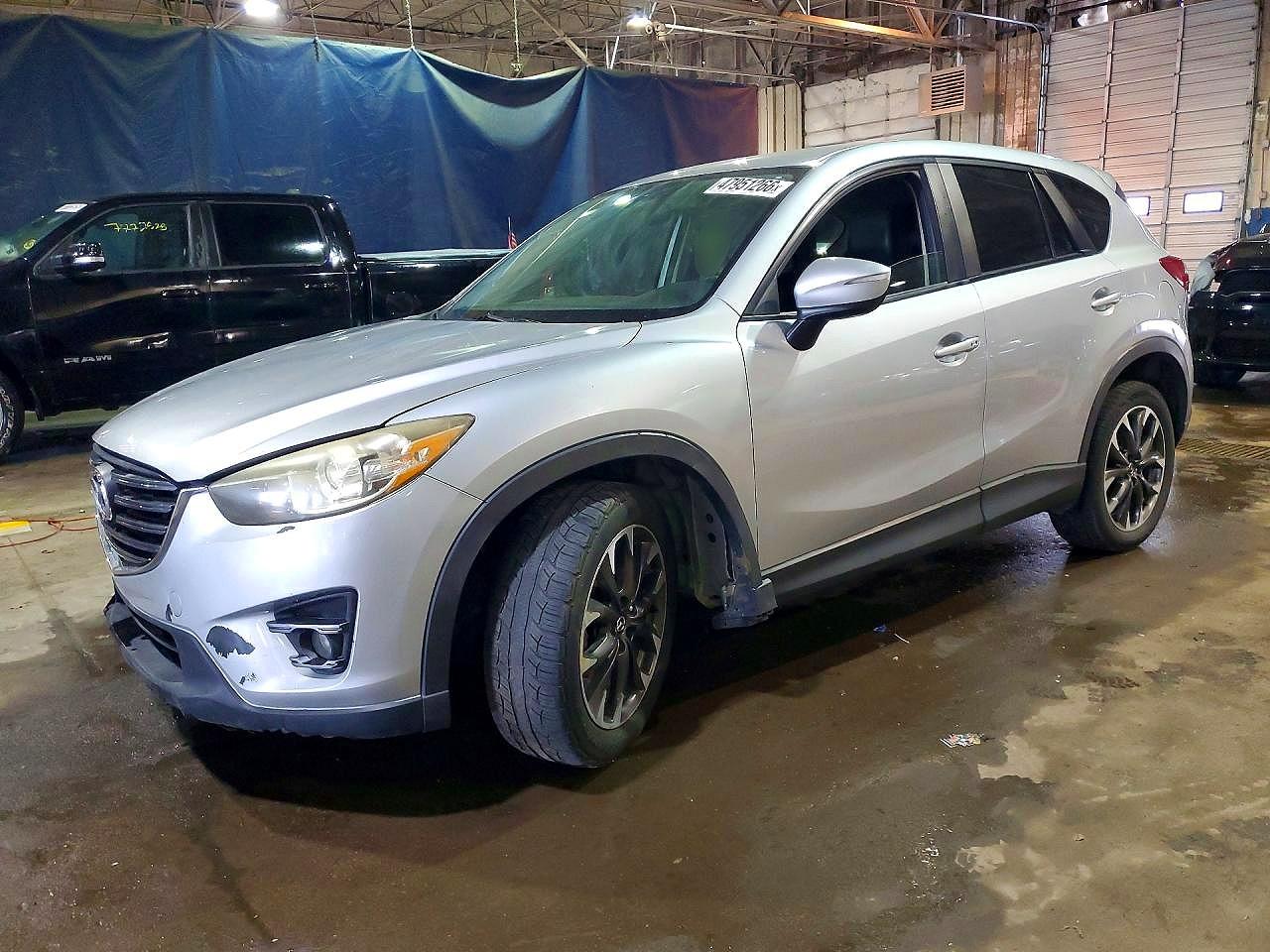 Photo of the 2016 MAZDA CX-5 GT