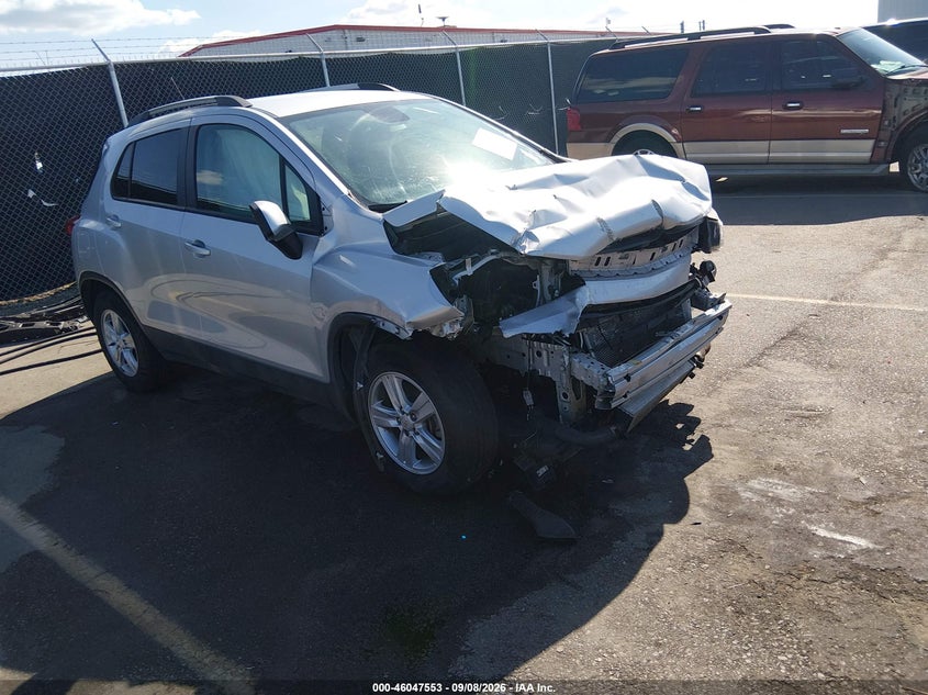 Photo of the 2021 CHEVROLET TRAX FWD LT