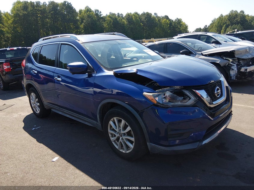 Photo of the 2017 NISSAN ROGUE SV