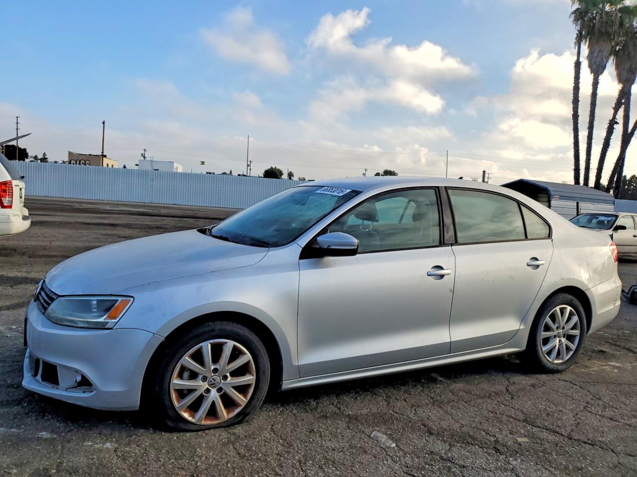 Photo of the 2012 VOLKSWAGEN JETTA SE