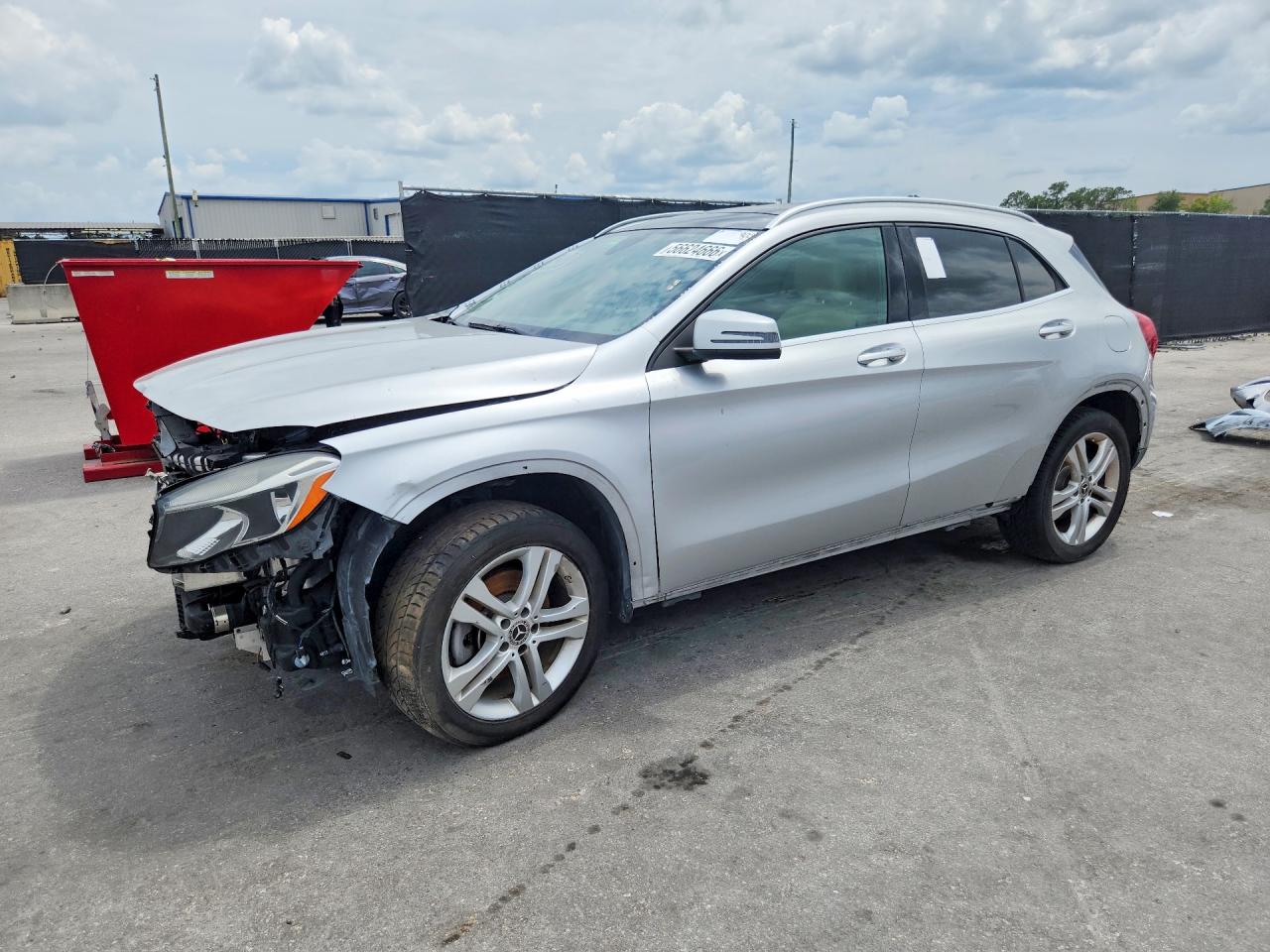 Photo of the 2018 MERCEDES-BENZ GLA 250