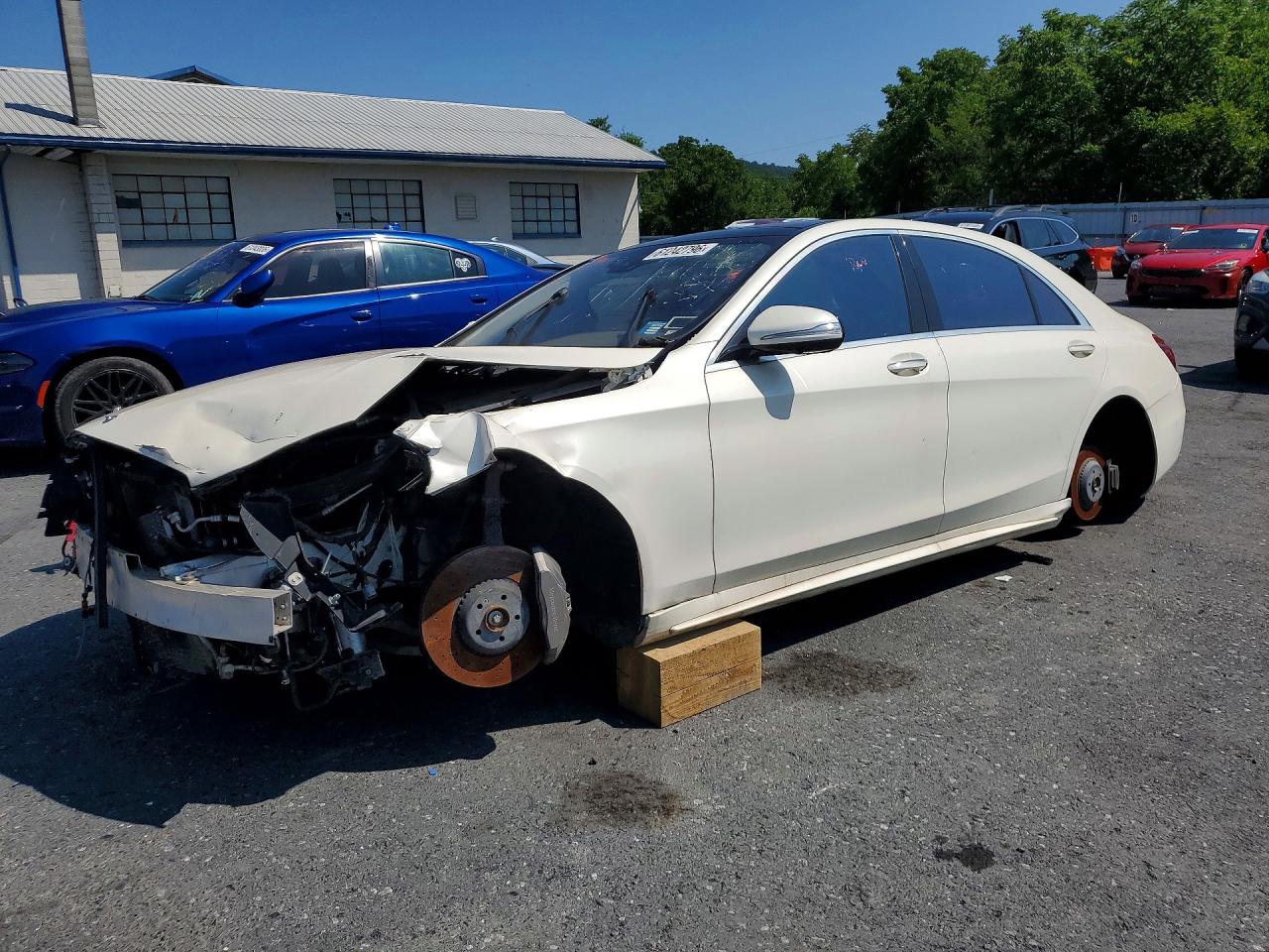 Photo of the 2019 MERCEDES-BENZ S 560 4MATIC