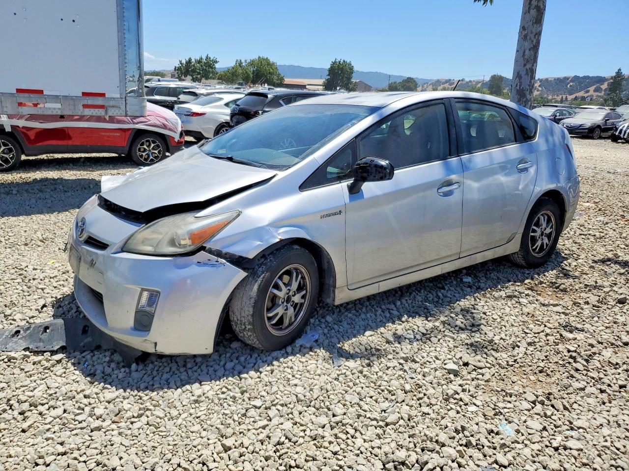 Photo of the 2010 TOYOTA PRIUS III