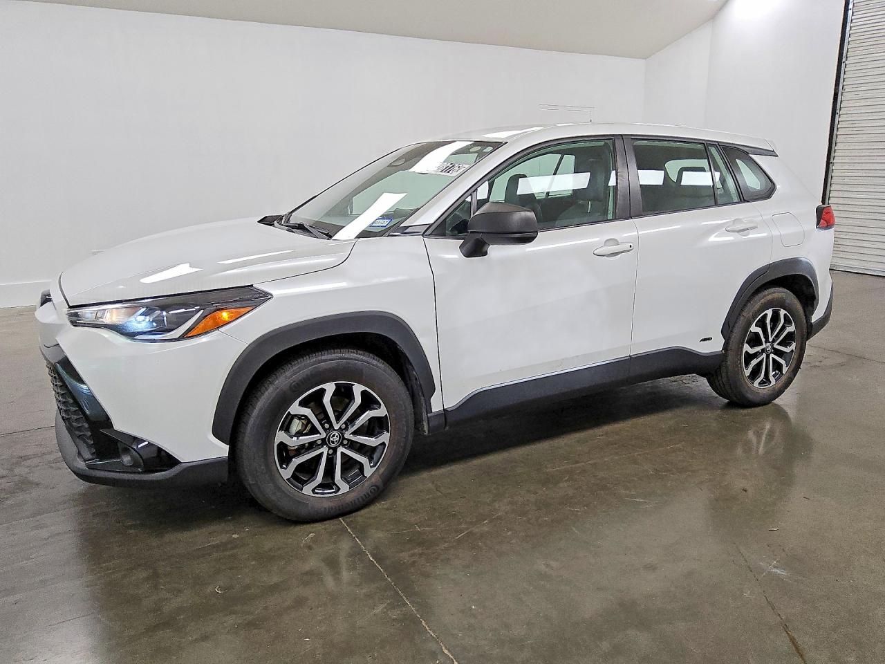 Photo of the 2023 TOYOTA COROLLA CROSS HYBRID S